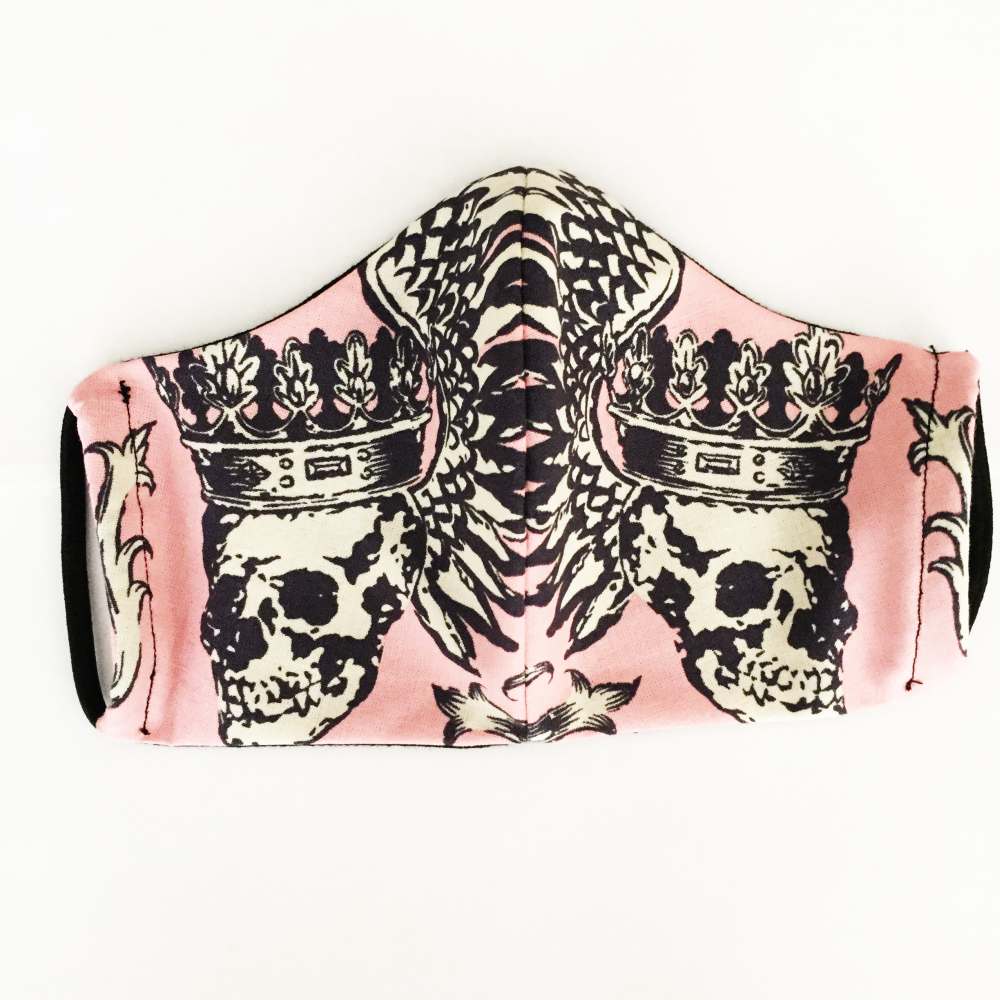 Jane Nevermore - Winged Skull Print Maske - Rosa/Schwarz